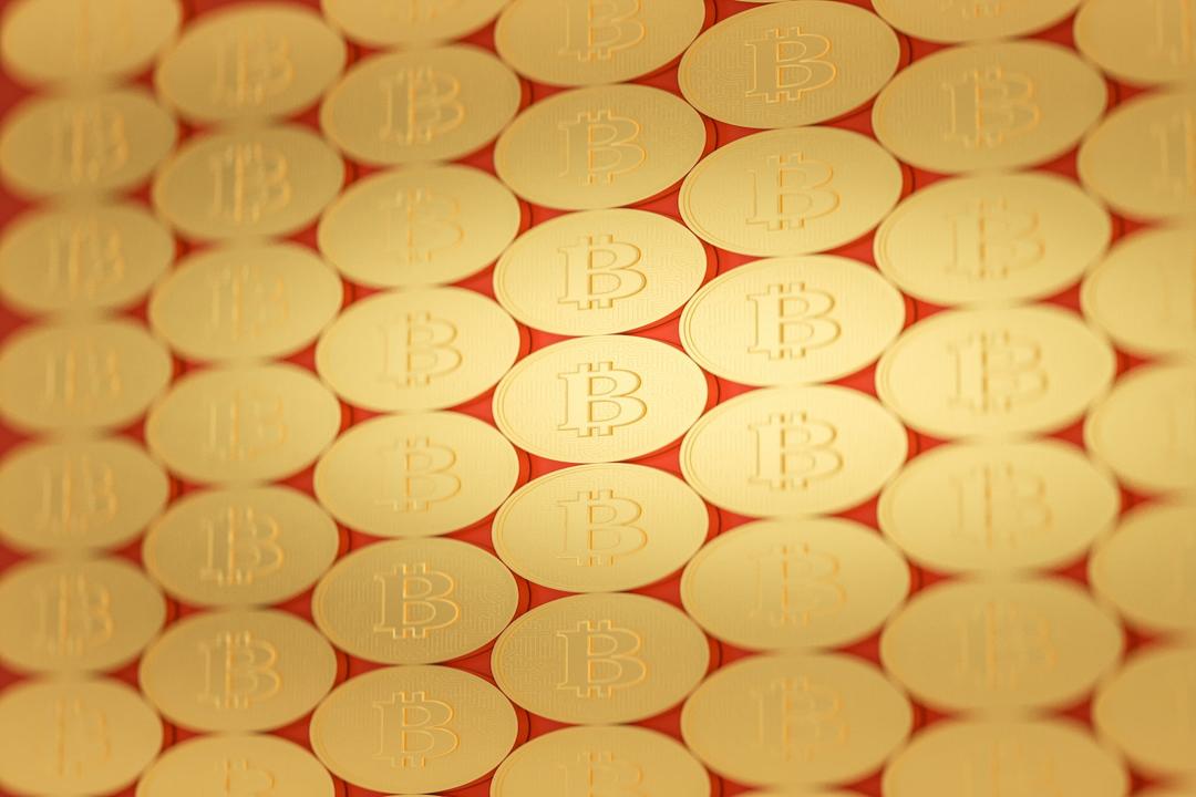 Bitcoin Price Analysis: Bulls Maintain Support at $94K as Resistance Strengthens