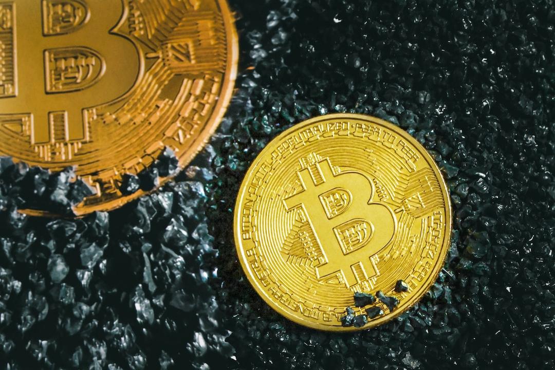 Bitcoin Price Analysis: Bearish Engulfing Pattern Halts $124K Surge